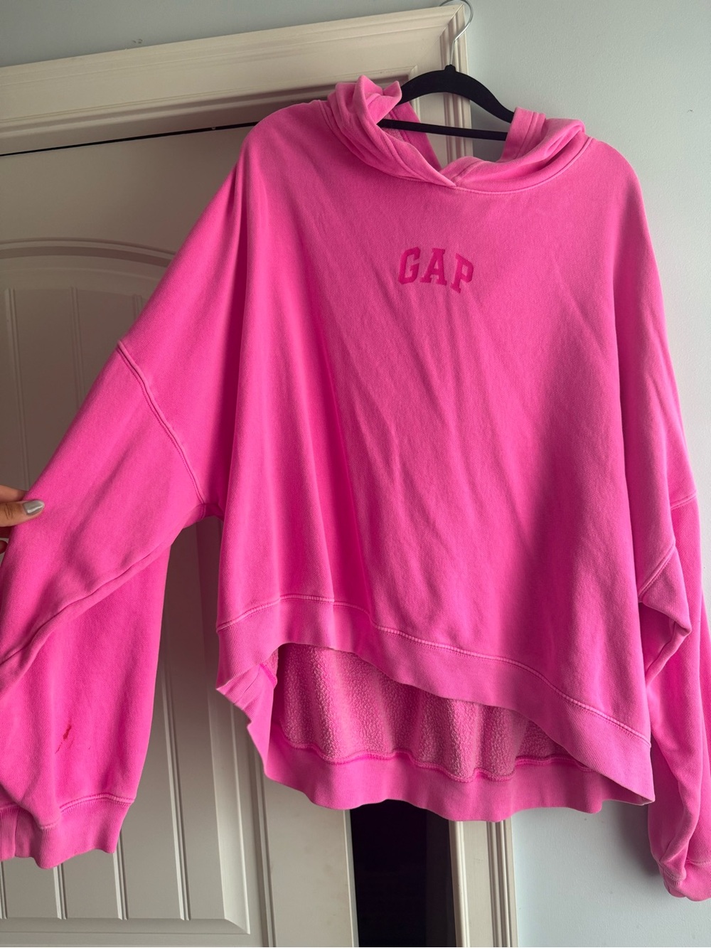 GAP Women's Hot Pink Cropped Crewneck Hoodie Sweater